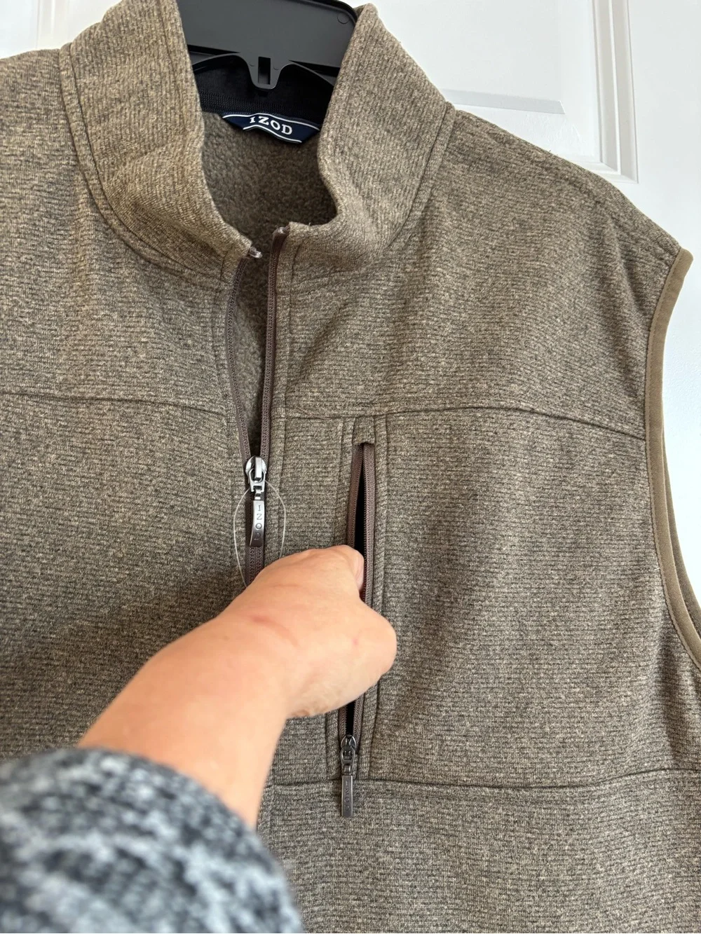 Men's Brown Full-Zip Fleece Vest